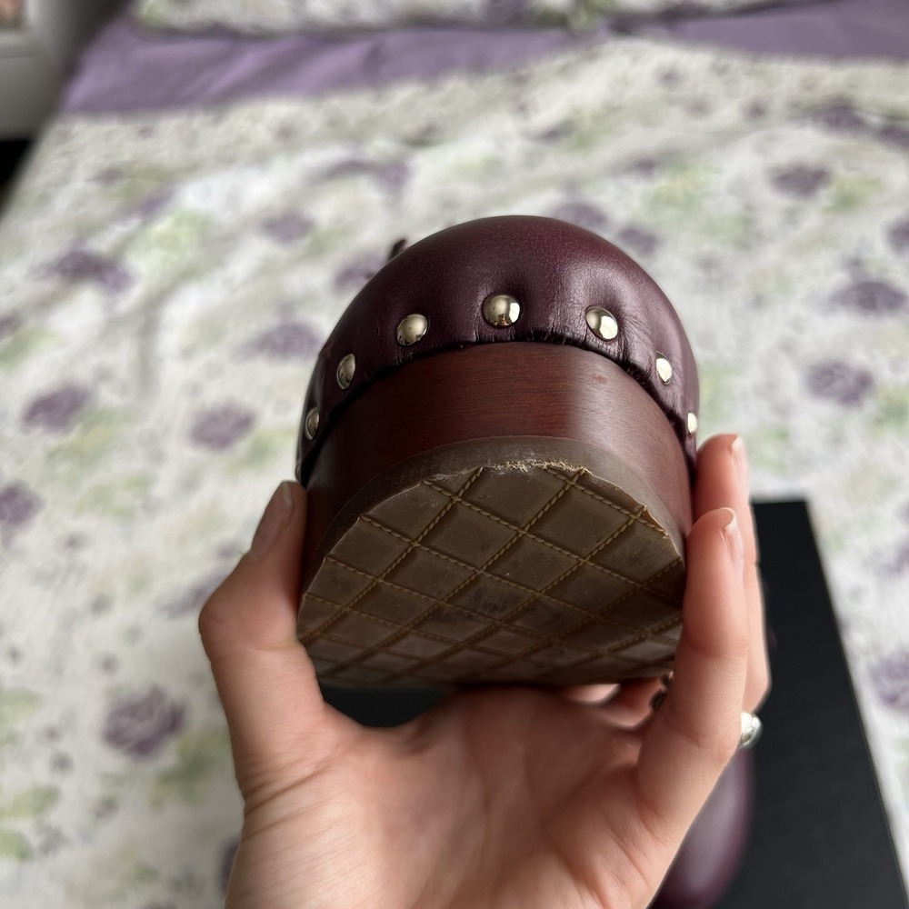 Chanel Burgundy Leather Camellia Flower Studded Platform Clogs 2023 IT 40 - Picture 11 of 16